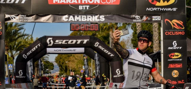 El bike marathon nacional e internacional se reúne en la Scott Marathon BTT de Cambrils. El bike marathon nacional e internacional se reúne en la Scott Marathon BTT de Cambrils.
