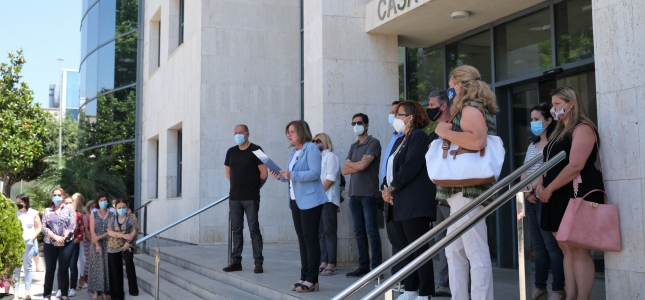 El Ayuntamiento de Cambrils condena los asesinatos machistas de Tenerife y Sevilla. El Ayuntamiento de Cambrils condena los asesinatos machistas de Tenerife y Sevilla.