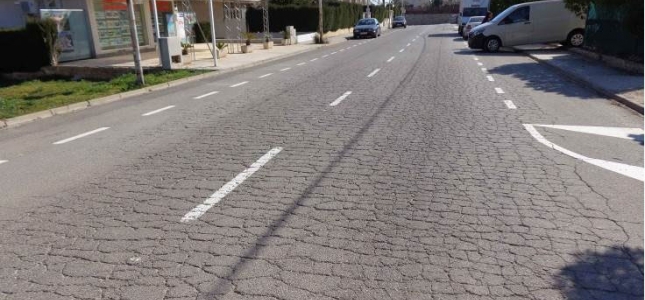 El Ayuntamiento de Cambrils saca a licitación la reparación del pavimento de diferentes calles. El Ayuntamiento de Cambrils saca a licitación la reparación del pavimento de diferentes calles.
